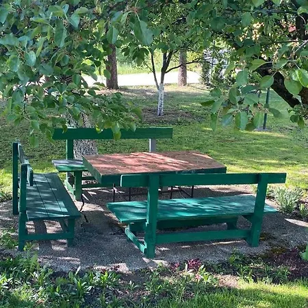 Διαμέρισμα Oasis - Free Parking, Fruit Garden, Gratis Fruit, Bbq, Capacity Max 4 People Σαράγεβο